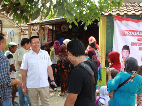 Peduli Kesehatan Masyarakat, Wihadi Wiyanto Adakan Pengobatan Gratis